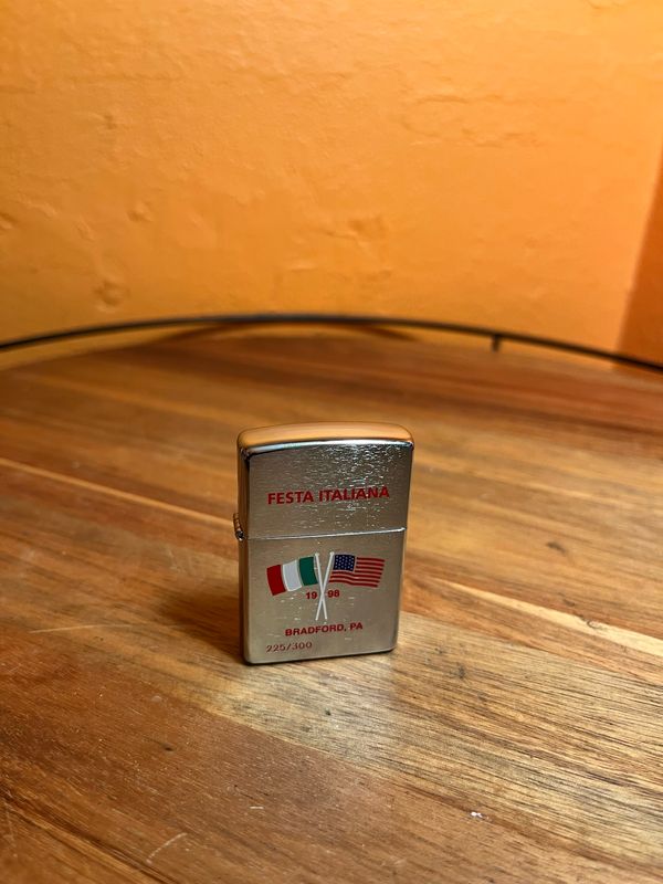 1998 Festa Italiana Bradford PA 225/300 Sealed Unstruck Zippo Lighter