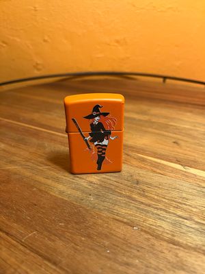 2025 Orange Halloween Witch Girl Pinup Sealed Unstruck Zippo Lighter