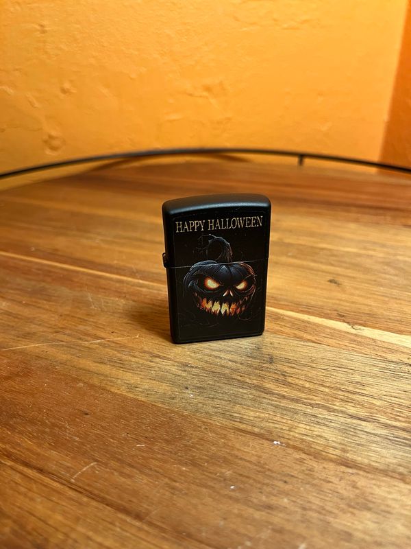 2025 Happy Halloween Jack O Lantern Sealed Unstruck Zippo Lighter