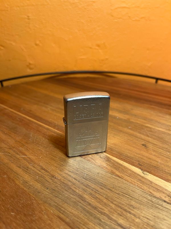 2001 Libra Zodiac Sign Sealed Unstruck Zippo Lighter