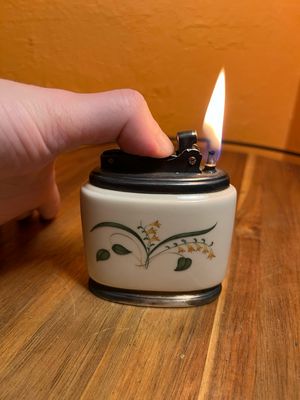 Ronson Minerva Table Lighter