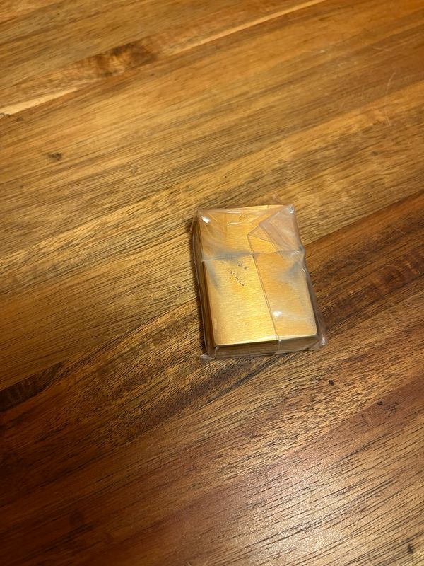 2000 Camel Pleasure To Burn Pinup Zippo Lighter