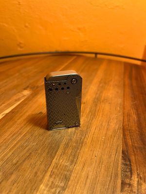 Depend Basketweave Squeeze Lighter