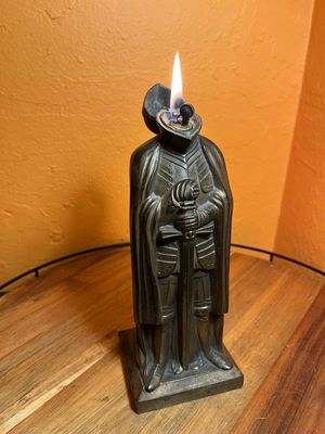 Oversized Standing Knight Table Lighter