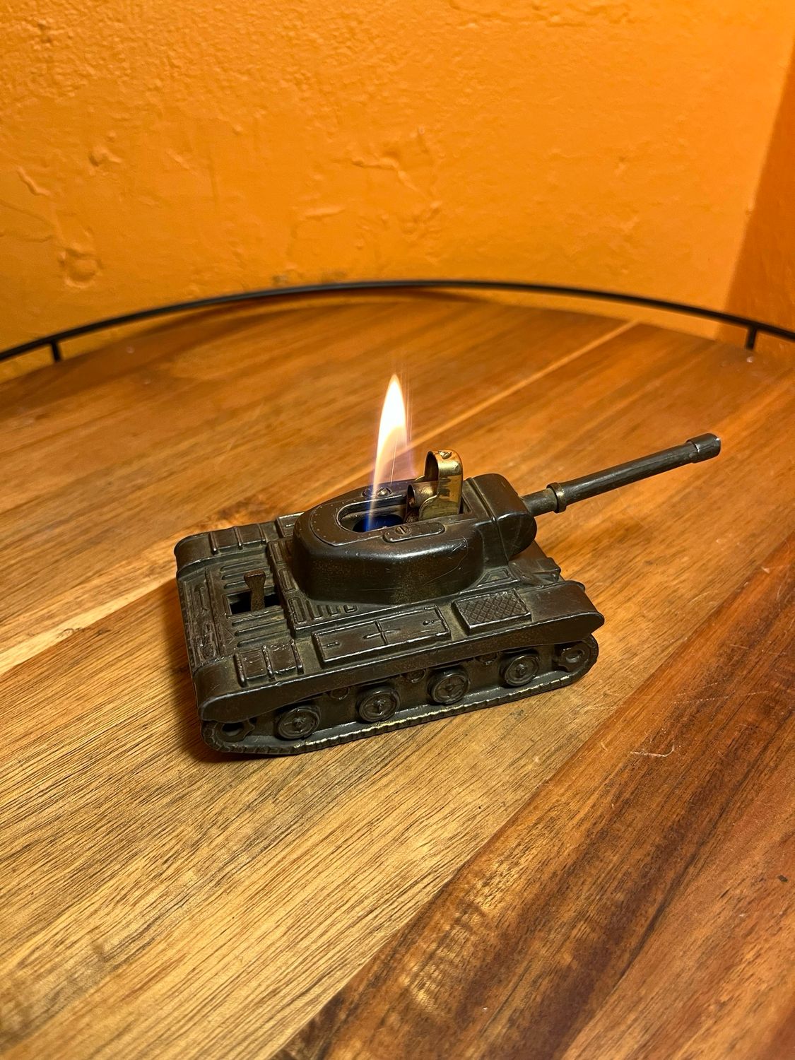 Army Tank Table Lighter