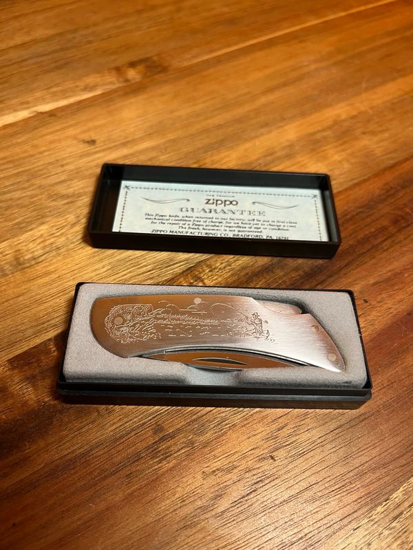 Bass Fishing Zippo Knife