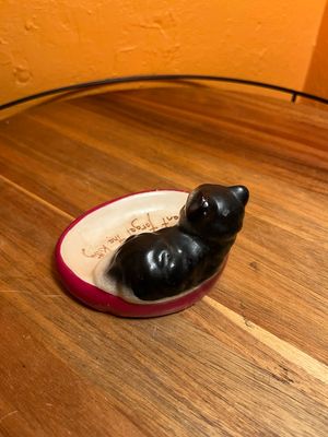 1985 Don’t Forget The Kitty Plymouth Souvenir Ashtray