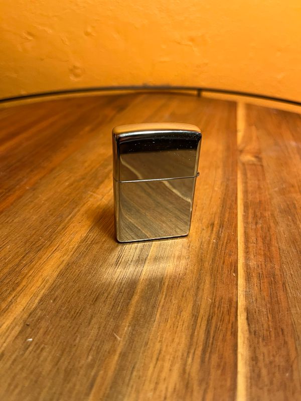1994 Owner Cutting Point Hawg Hooks Fishing Zippo Lighter