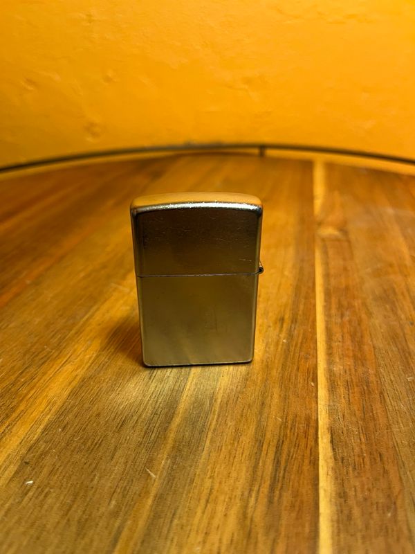 2010 Pieken Poker Game Zippo Lighter