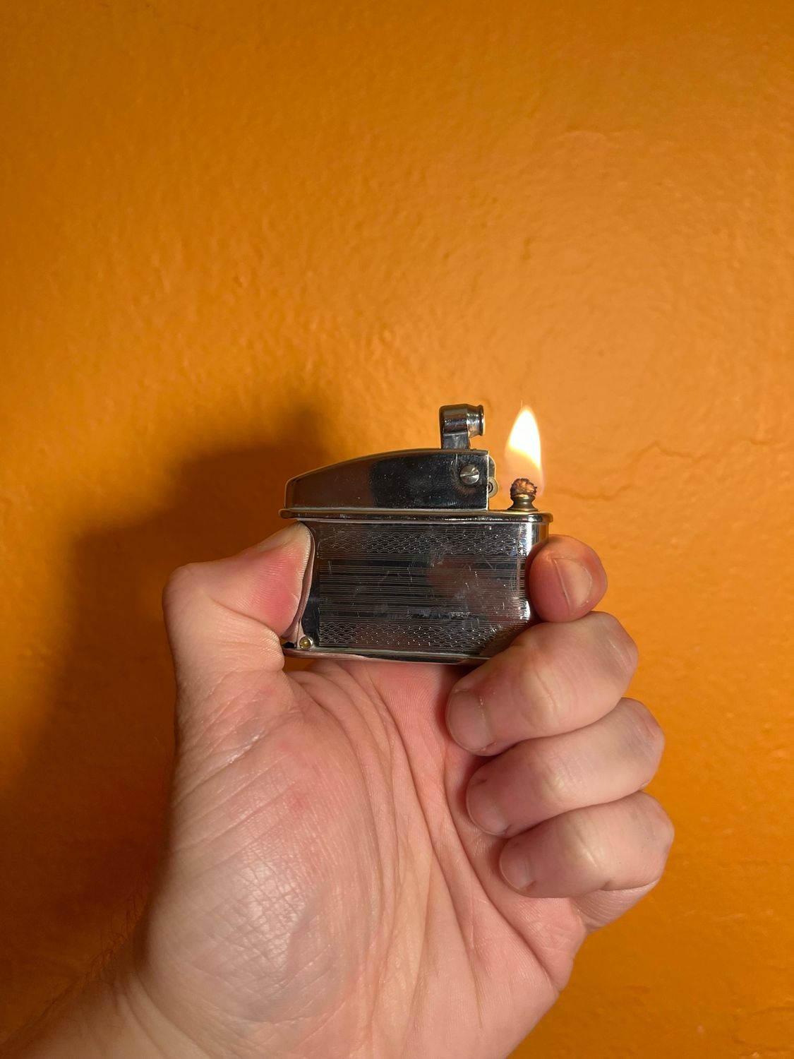 Unique Tarlton Squeeze To Light Flat Lighter