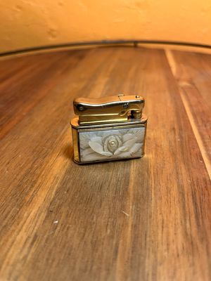 Colibri By Kreisler West German Pearl Flower Lighter