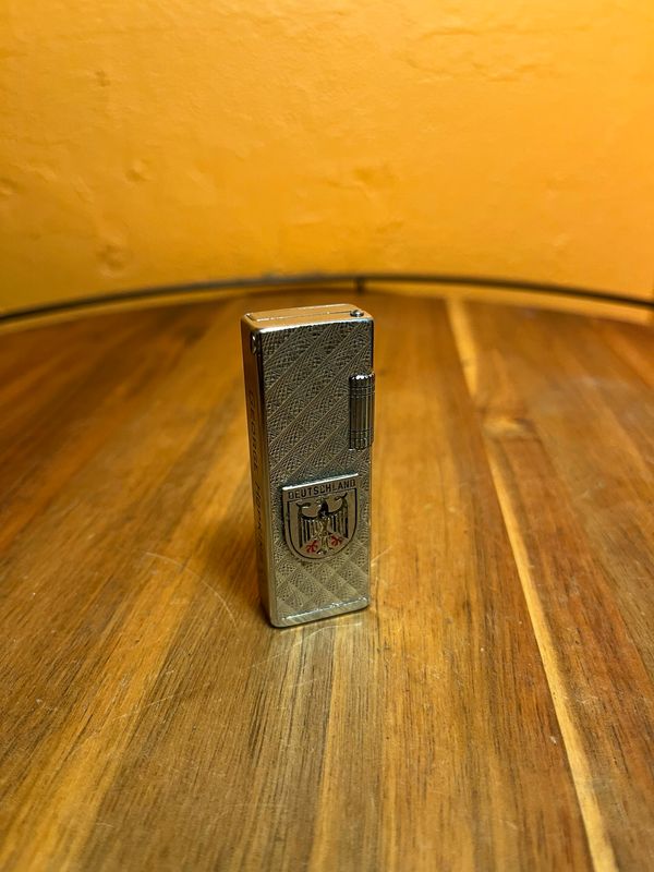 Customized ‘George Hopkins’ Deutschland Germany Coat Of Arms Souvenir Butane Lighter