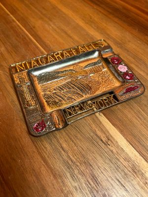 Niagara Falls NY Metal Souvenir Ashtray