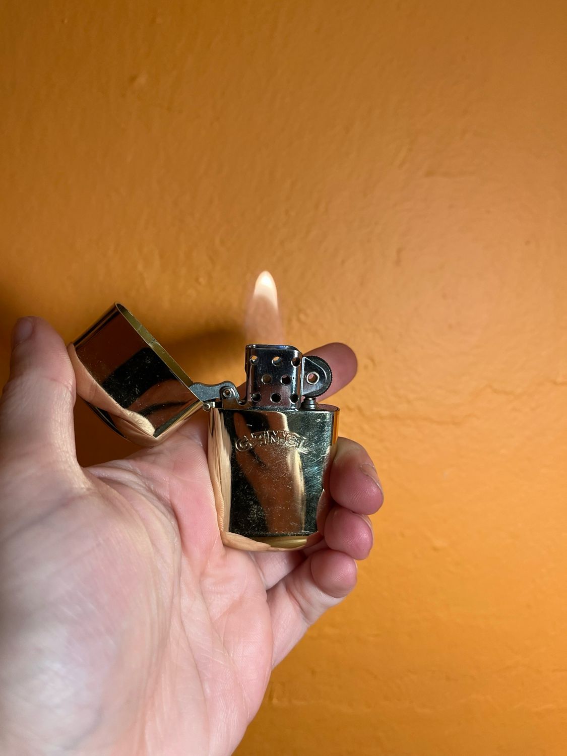 Camel Capsule Shaped Flip Top Lighter