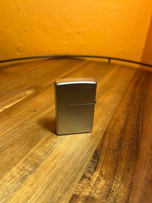 2000 Lovers Dayglo Fish Zippo Lighter