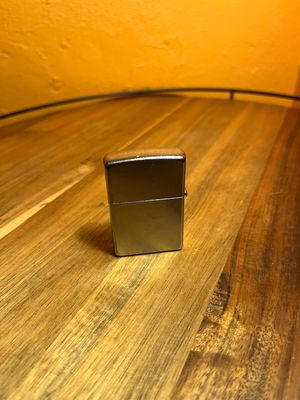 2010 Piranha Zippo Lighter
