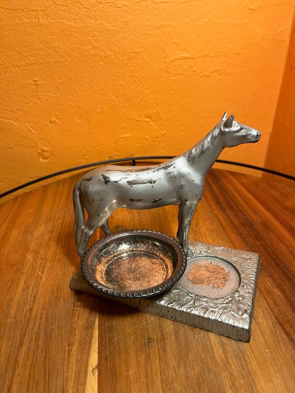 Horse Ashtray With Two Inserts