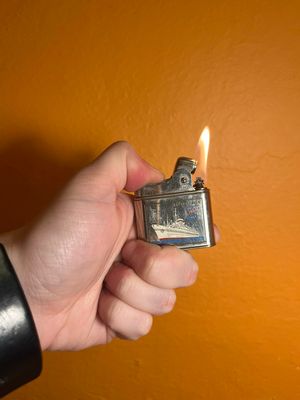 Bremerhaven Eveready Souvenir Lighter