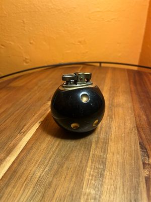 Black &amp; Gold Polka Dot Table Lighter