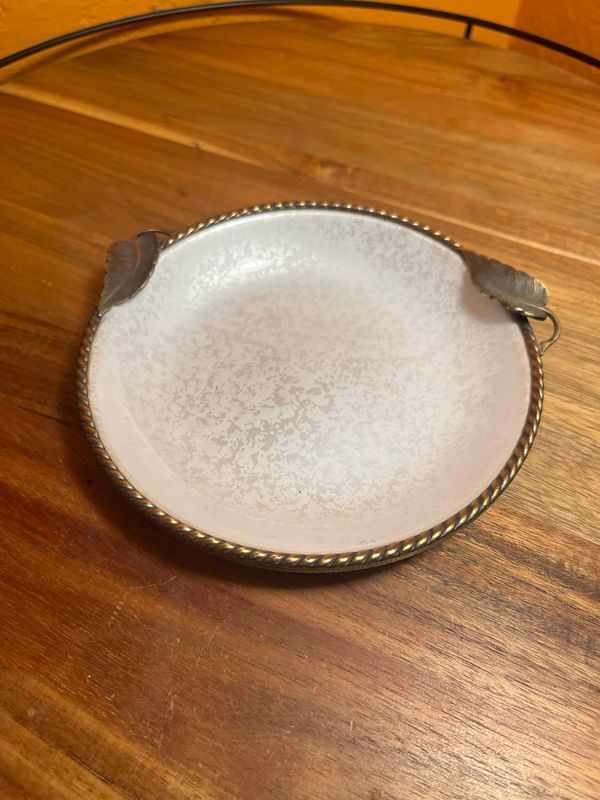 Evans White Enamel Ashtray
