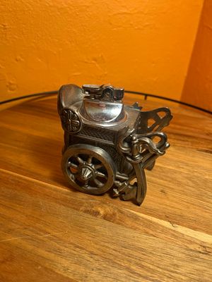 Chariot Table Lighter