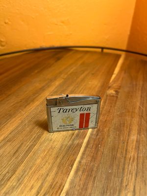 Tareyton Flat Lighter