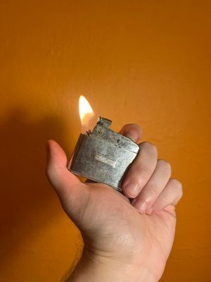 Click To Light Flat Lighter