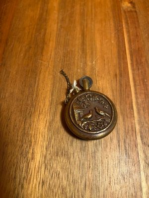 Doves &amp; Aristocrat Trench Lighter