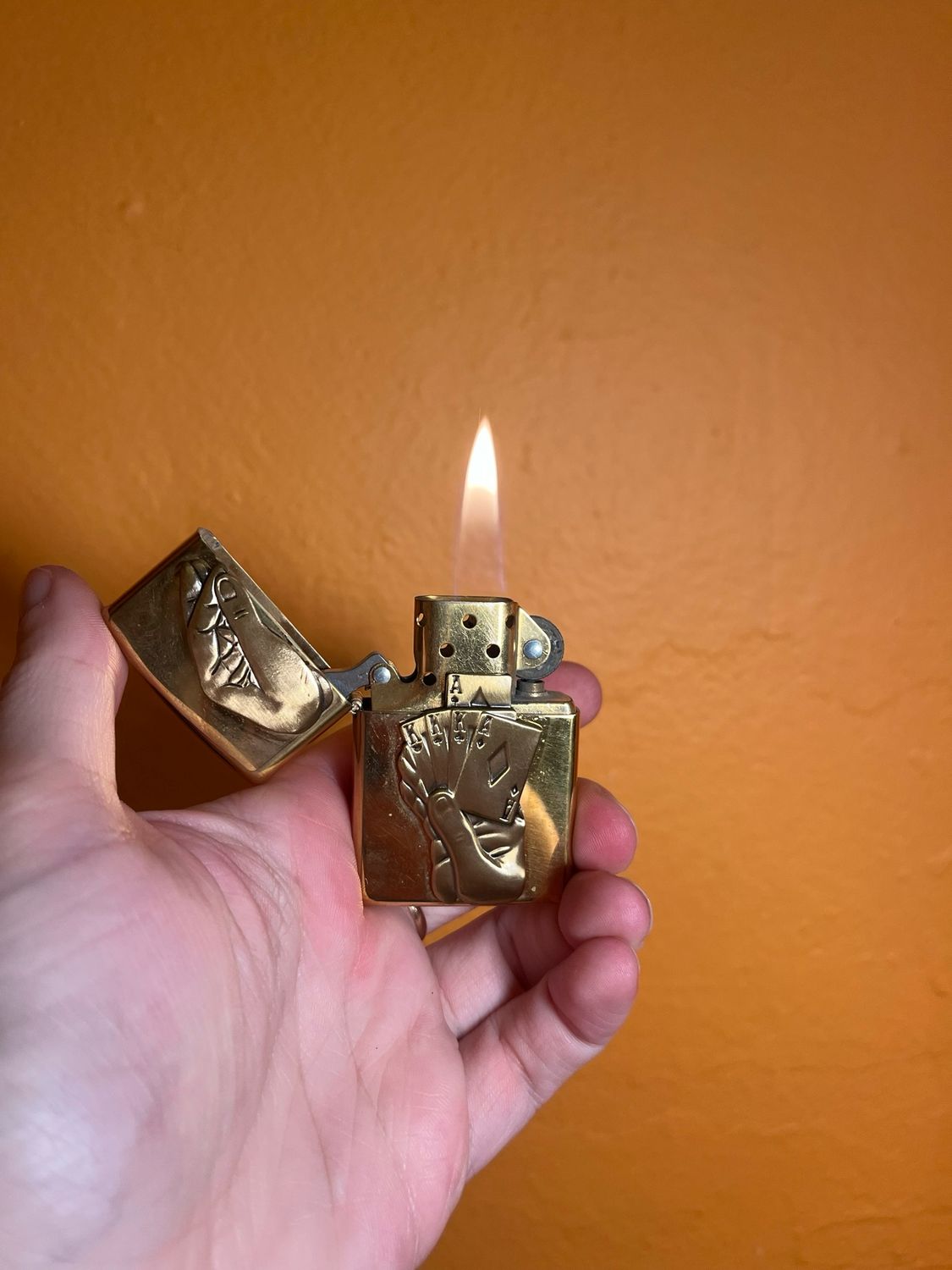 1997 Brass Barrett Smythe Poker Hand Zippo Lighter