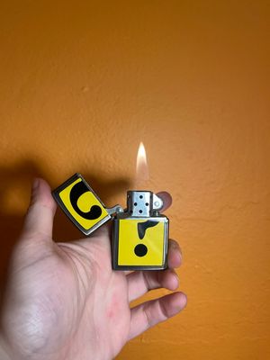 1996 Barrett Smythe Yellow The Riddler Question Mark Zippo Lighter
