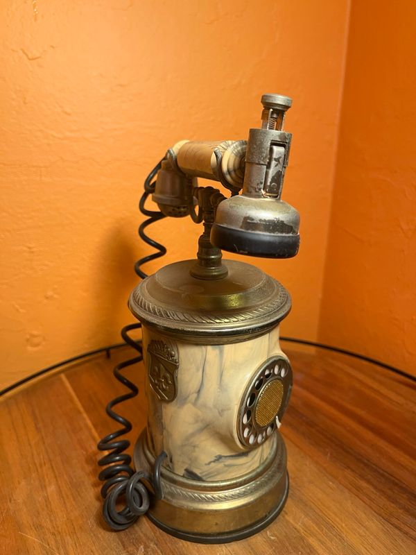 Marbled Musical Rotary Phone Table Lighter