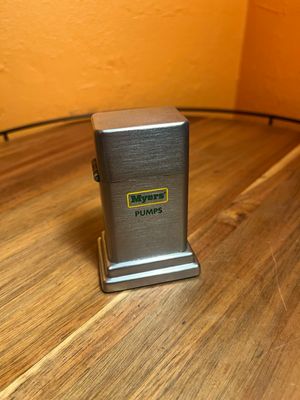 Myers Pumps Zippo Barcroft Table Lighter