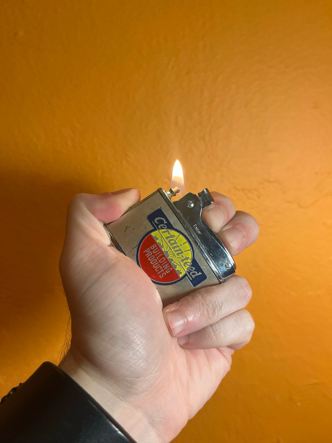 Certain Teed Building Products Flat Lighter