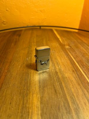 Carrie Roadrunner Mini Flip Top Lighter
