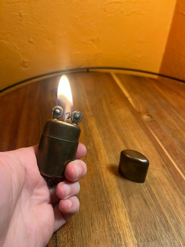Laci Especial Double Wheel Lighter