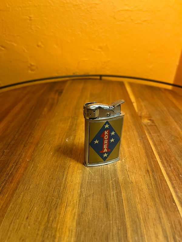 Evans Spitfire Korea Windshield Lighter