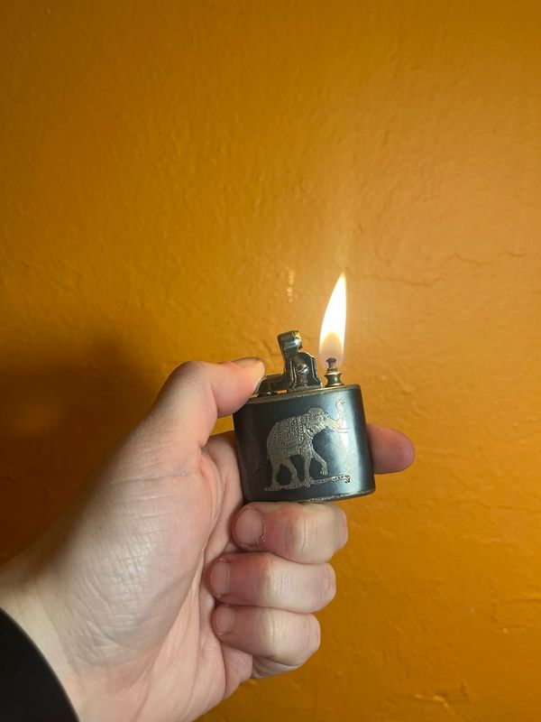 Ronson Made In England Silver Plated South/Southeast Asian Motifs Lighter