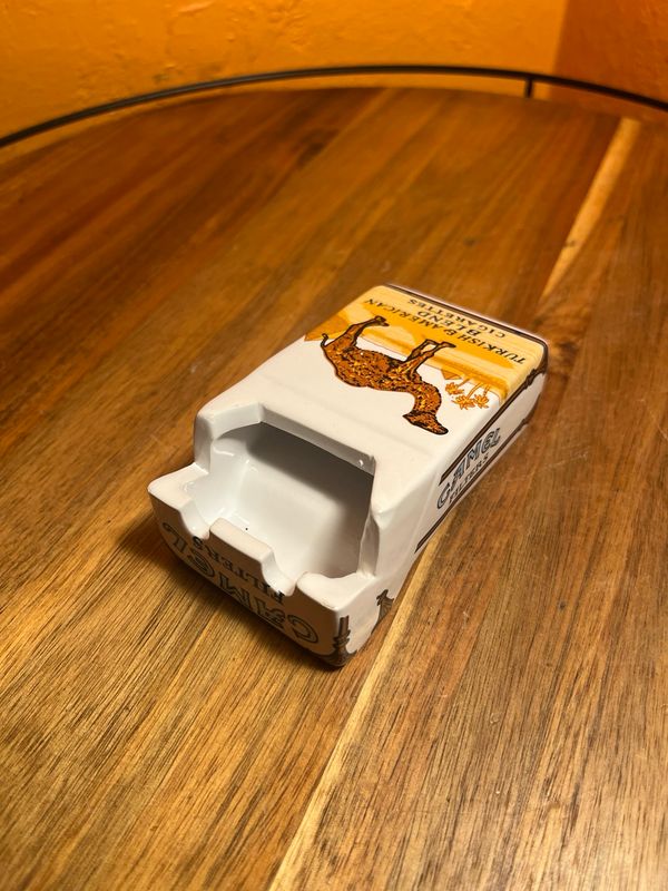 Camel Open Carton Ashtray