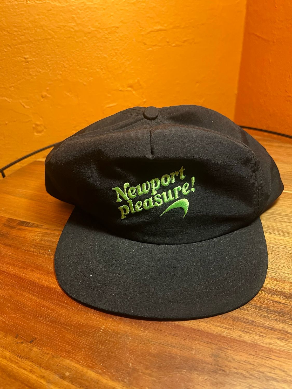 1990s Newport Pleasure Cap