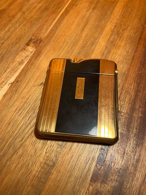 Customized ‘TO’ Ronson Ten-a-Case Cigarette Case Lighter