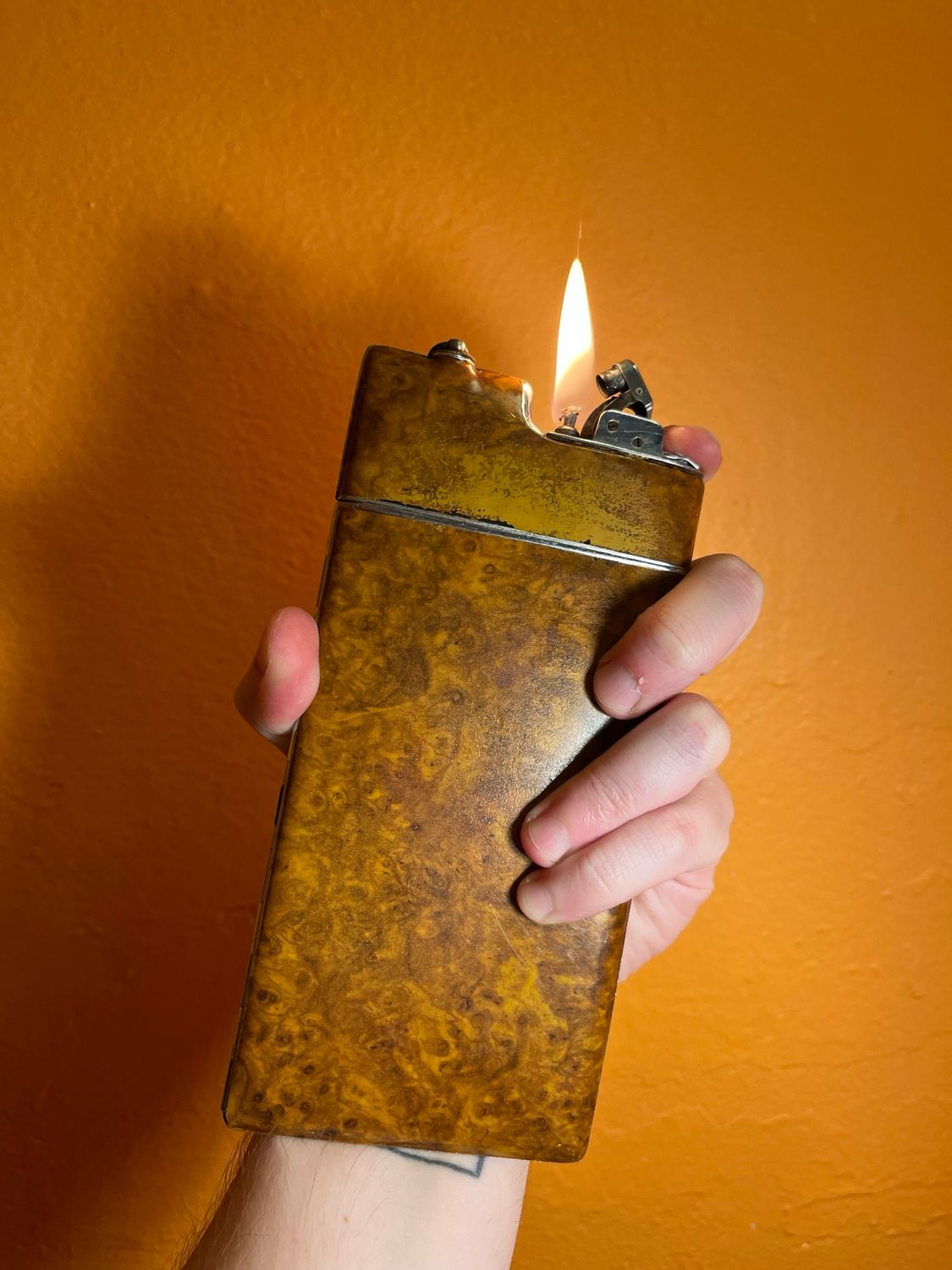 Evans Caramel Extra Long Cigarette Case Lighter