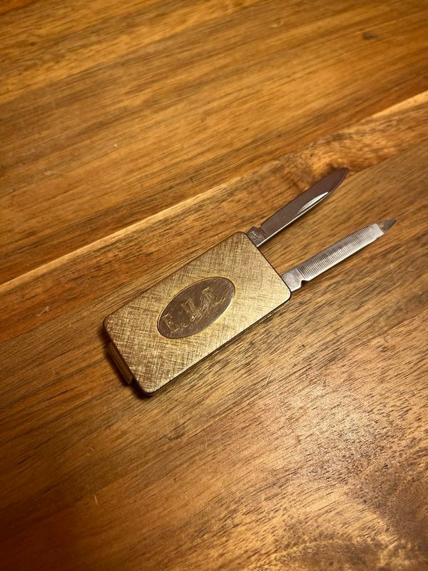 Customized ‘EME’ Imperial Knife Money Clip