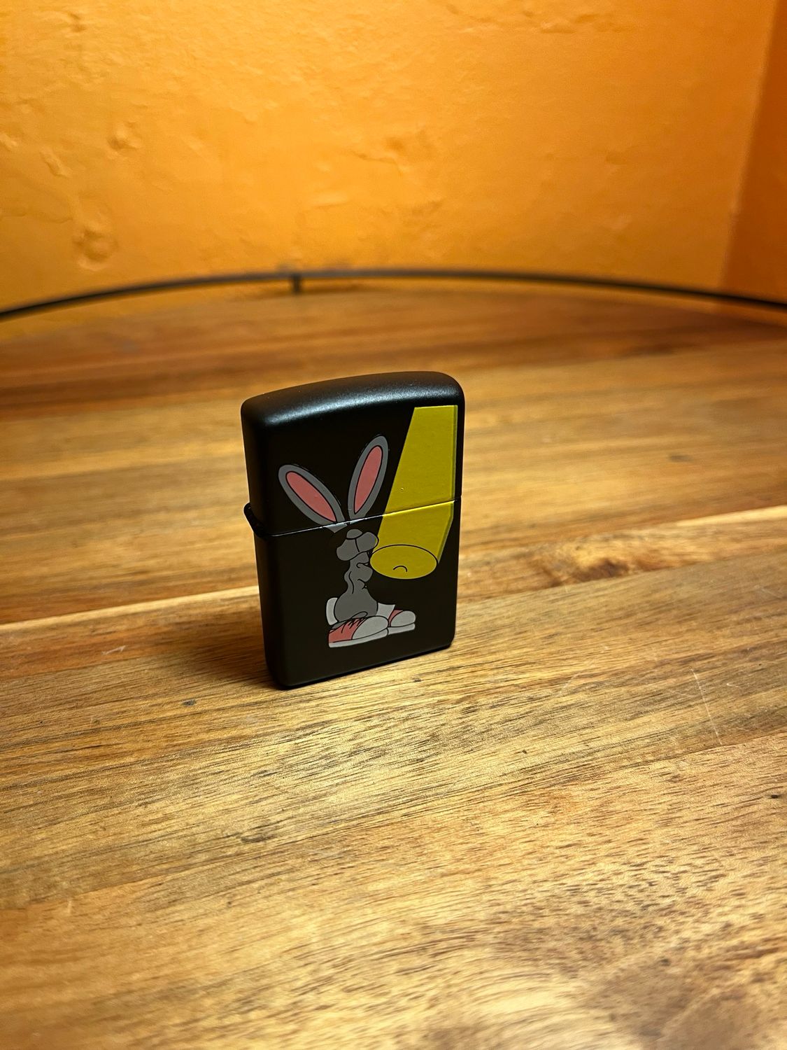 1995 Energizer Bunny Zippo Ziplight COMES WITH LIGHTER INSERT