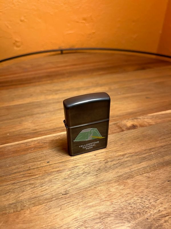 1995 Yellowstone National Park Zippo Ziplight COMES WITH LIGHTER INSERT