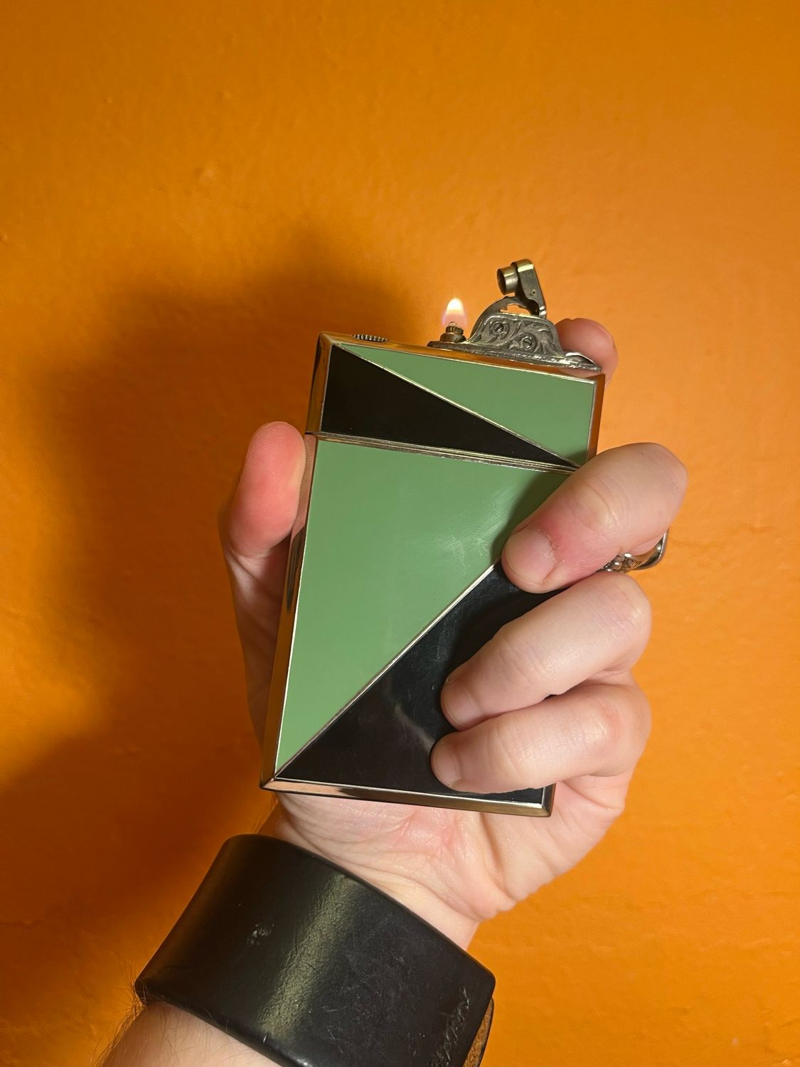 Customized ‘OAR’ Black &amp; Green Art Deco Cigarette Case Lighter