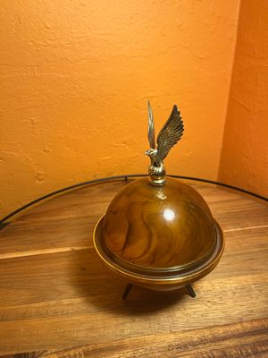 Eagle Tawny Domed Cigarette Dispenser