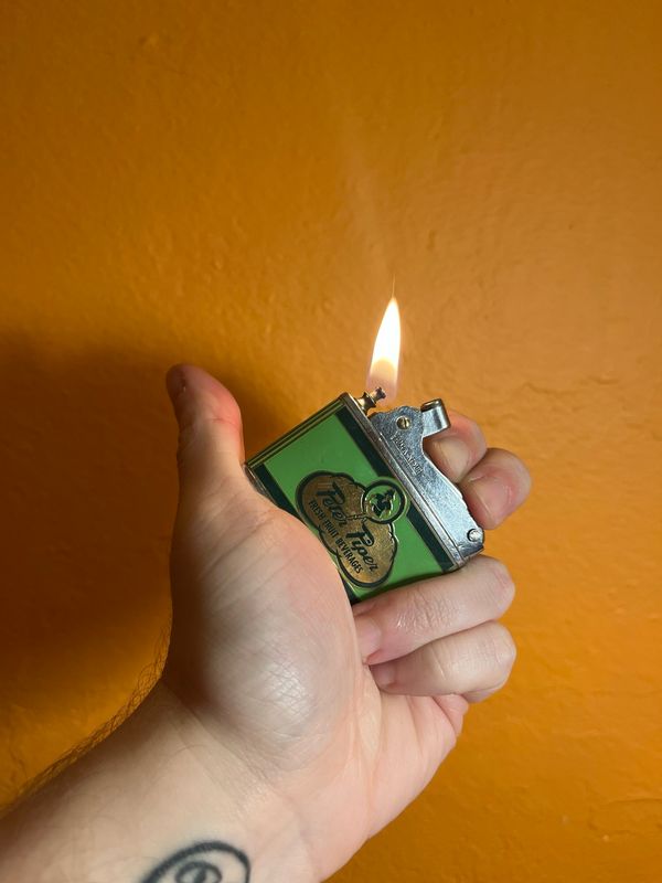 Peter Piper Fruit Beverages Flat Lighter