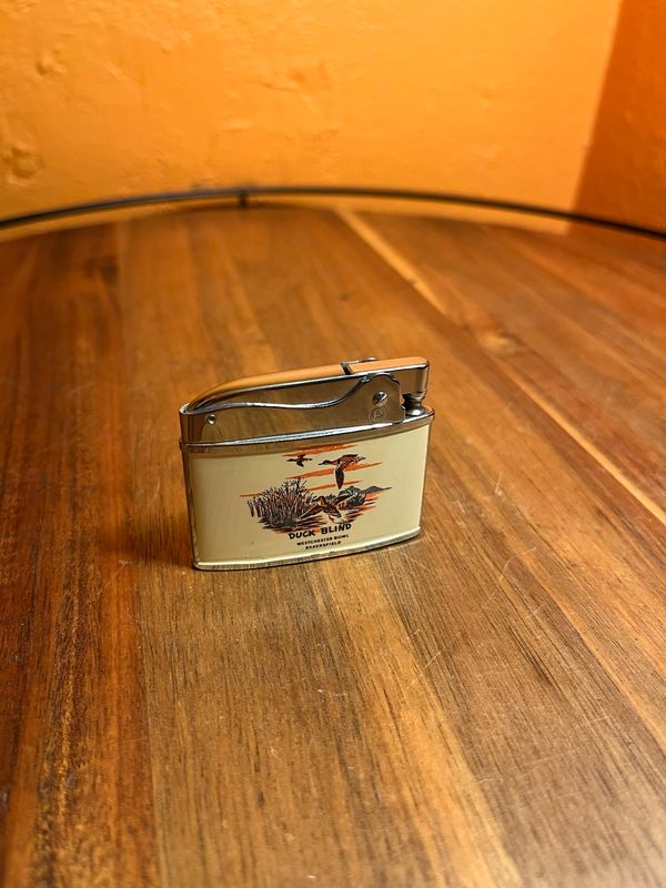Westchester Bowl &amp; Duck Blind Flat Lighter