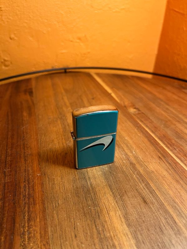 Newport Swoosh Flip Top Lighter