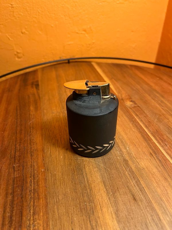 Ronson Varaflame Venus Butane Table Lighter